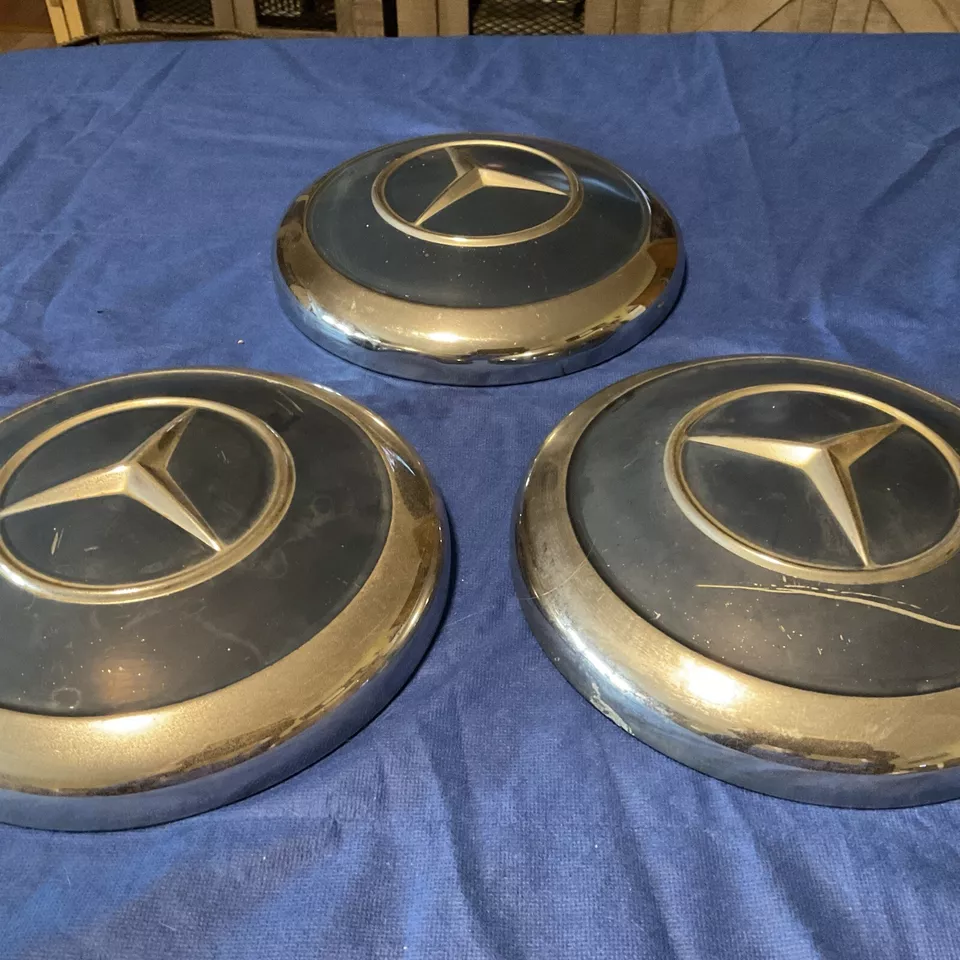 Tapacubos Mercedes Benz 190SL 220S Ponton Fintail Pagoda 9,5" años 60 plato para perros (3) Foto 3 de 4