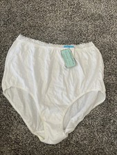 NWT Vintage Vanity Fair Cotton Panties Sz 9
