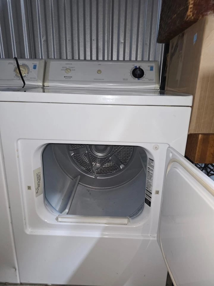 Used washer and dryer fridgeaire - Image 3 of 3