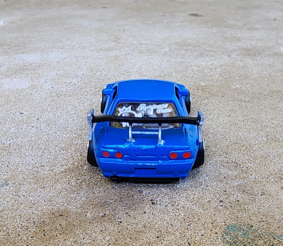 Hotwheels Nissan Skyline R32 Pandem Custom - Image 4 of 4