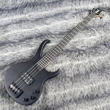 KRAMER Disciple D-1 Bajo Negro Satinado / Cuerpo de Caoba / Diapasón de...