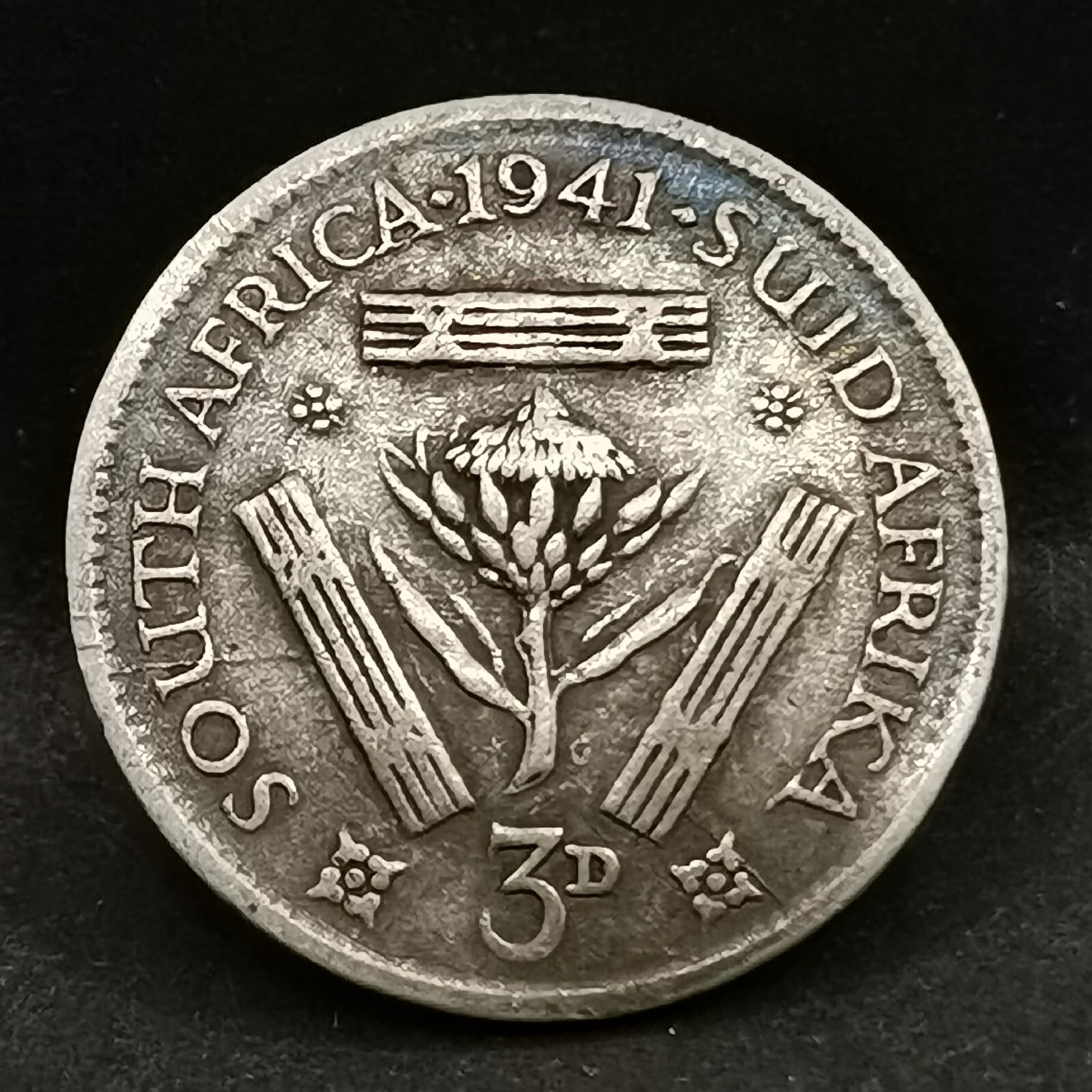 Picture 1 of 3