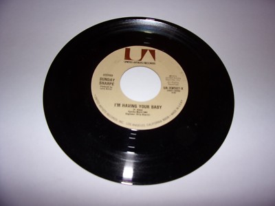 Sunday Sharpe: I'm Having Your Baby / It's A Beautiful Night For Love / 45 / NM