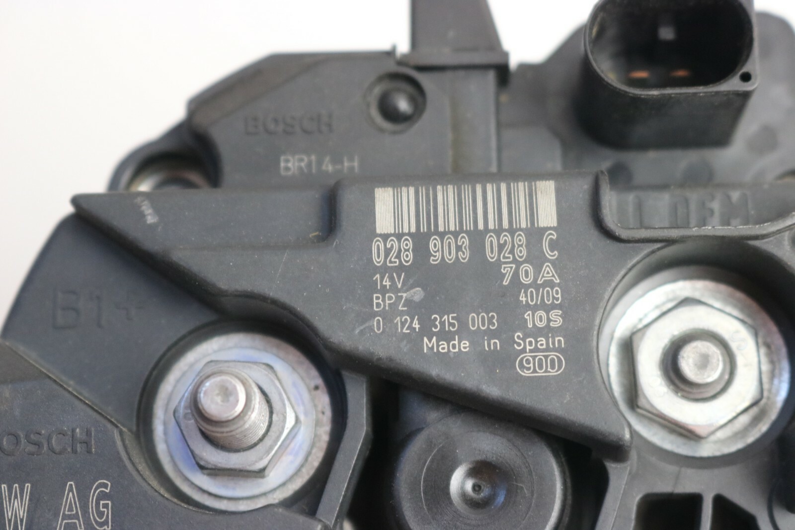 028903028C Alternator 2106120 Denso 12V 70A JL14P for VW Bora | eBay 