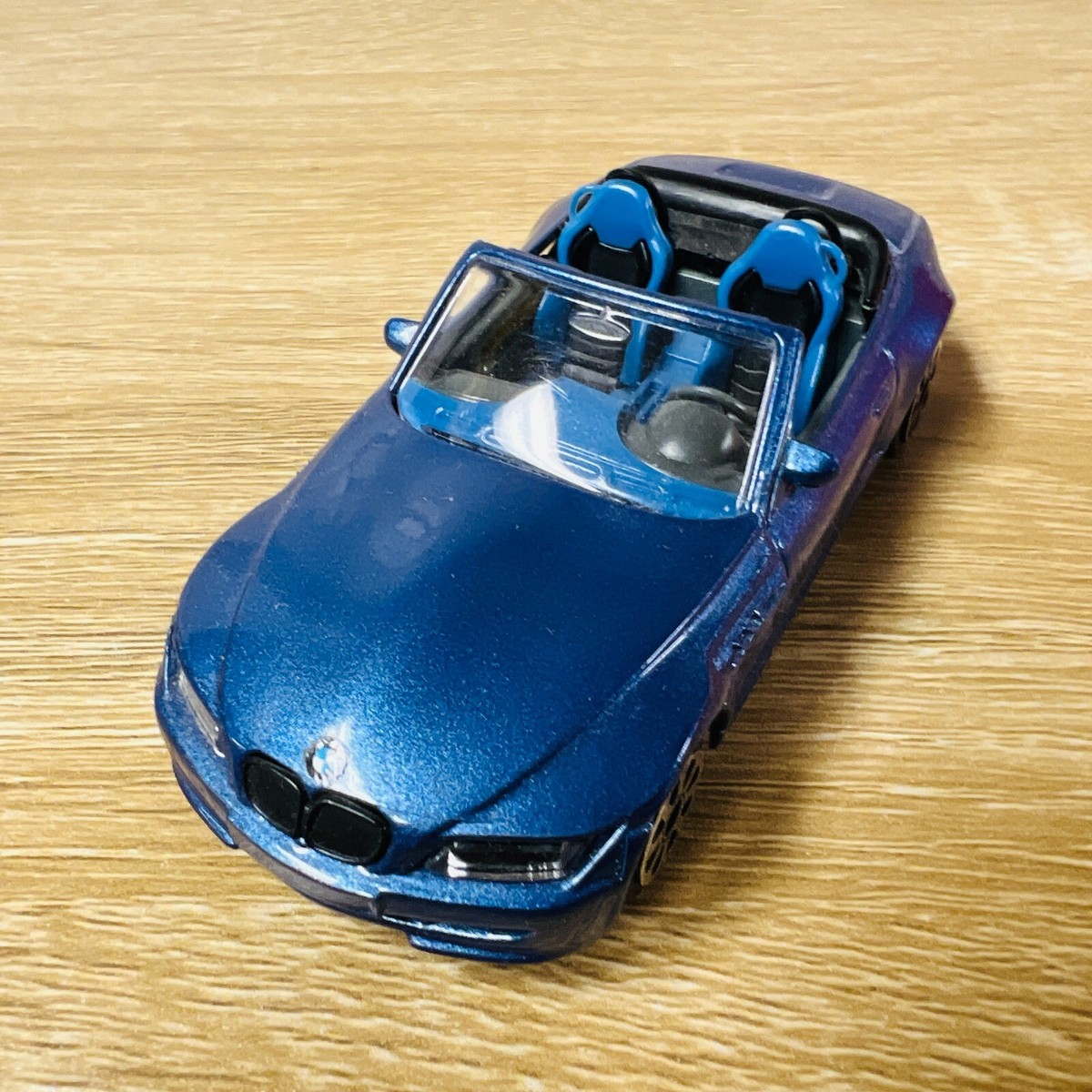 ミニカー 1/43 BMW Z3 roadster BMW Z3 - ミニカーショップコジマweb支店