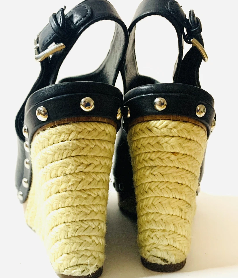 Botines de cuña muy volátiles 7 Foto 4 de 4