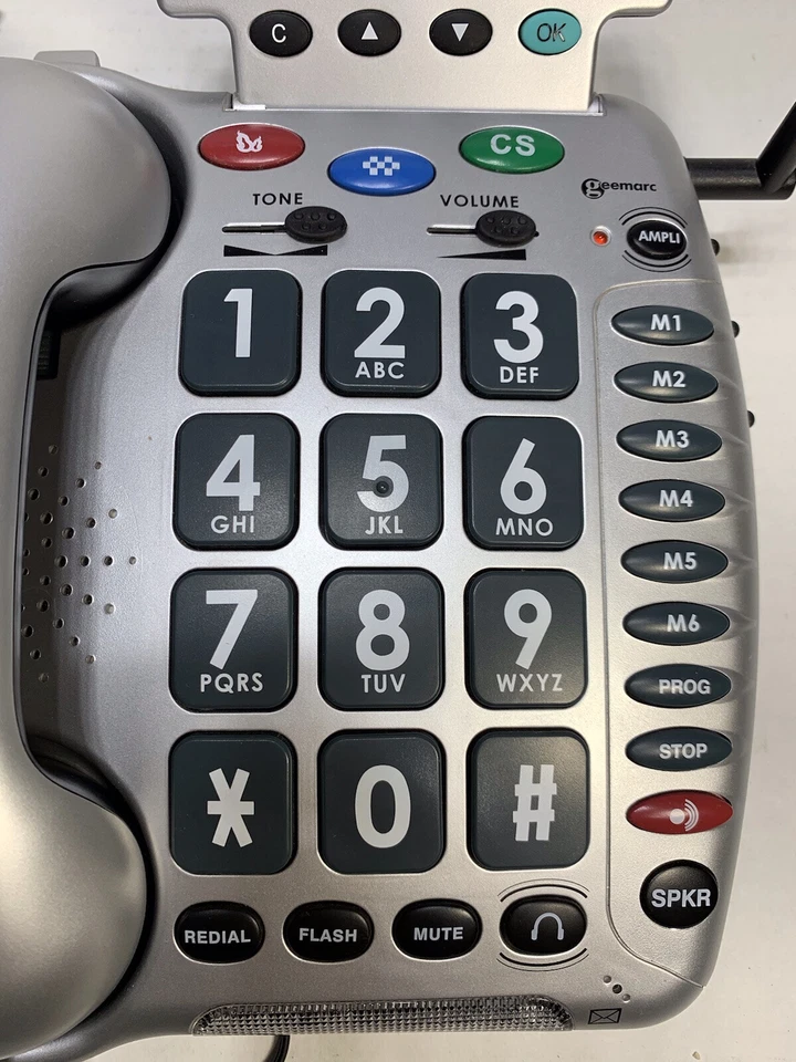 Teléfono fuerte amplificado respuesta emergencia Geemarc AMPLI600 2 alarmas grandes números Foto 3 de 4