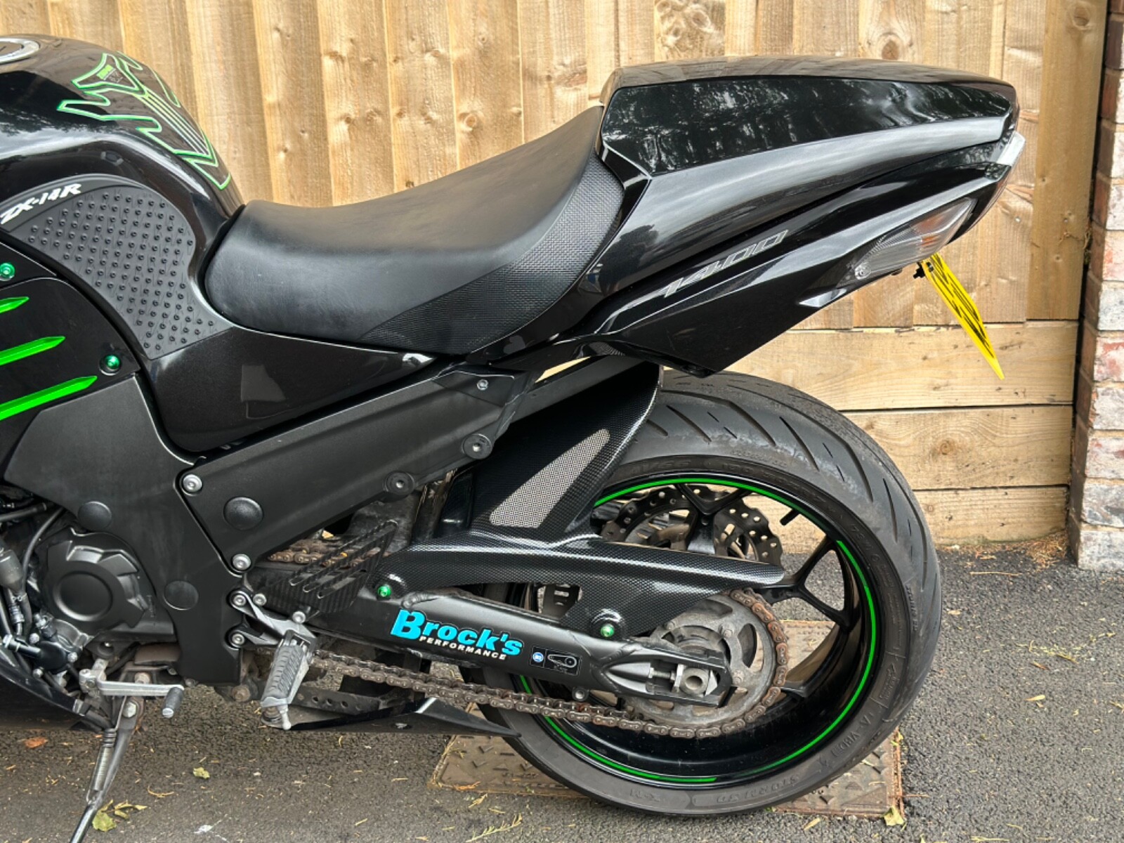 zzr1400 power commander