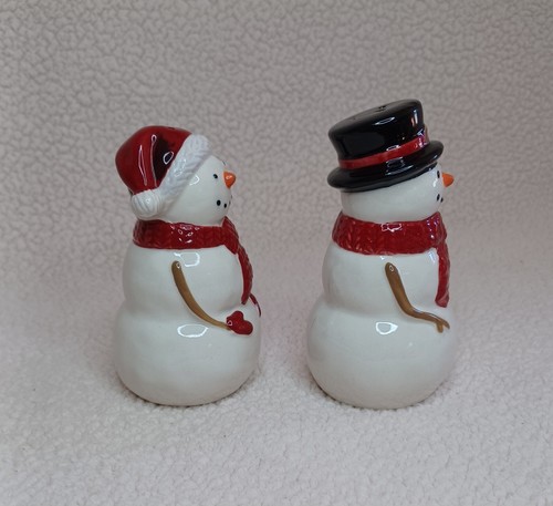 St. Nicholas Snowman Salt & Pepper Shakers Set Mr. & Mrs. Christmas Decor - Picture 8 of 14