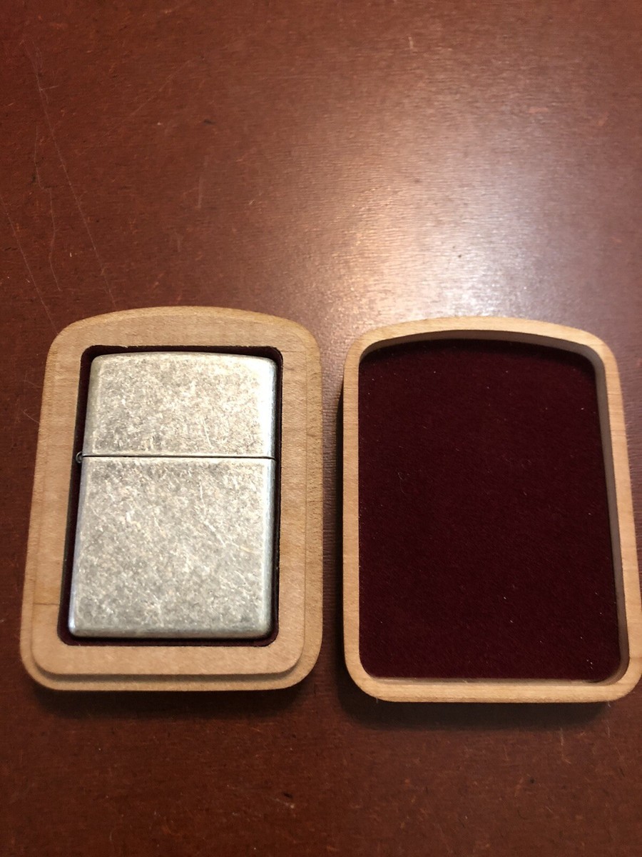 Camel Wood Display Box with zippo camel lighter Has Been Camel Wood Display Box with zippo camel lighter Has Been