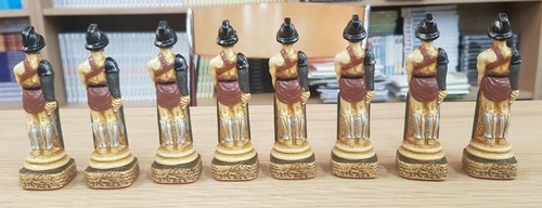 Studio Anne Carlton SAC Spartacus The Gladiator Chess Pieces Hand Made & Painted - Bild 10 von 12