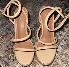 PrettyLittleThing Women s Beige Patent Leathe...