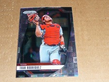 2025 Panini Prizm PREMIUM BOX SET PANDORA /199 IVAN RODRIGUEZ RANGERS #186