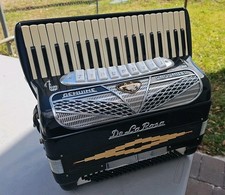 DE LA ROSA Accordion Genuine Ensemble  See Video 