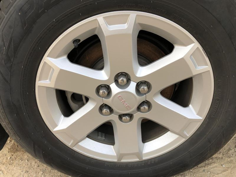 Wheel VIN J 11th Digit Limited 18x7-1/2 6 Spoke Fits 13-17 ACADIA 876679