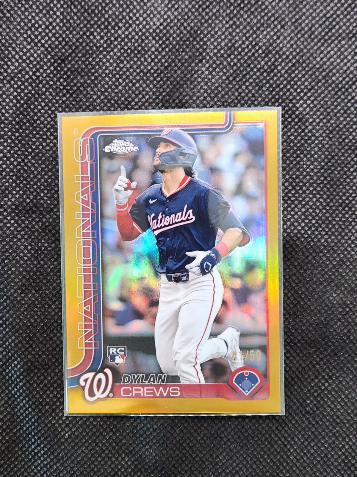 2025 Topps Chrome Dylan Crews RC Gold Refractor /50 #146