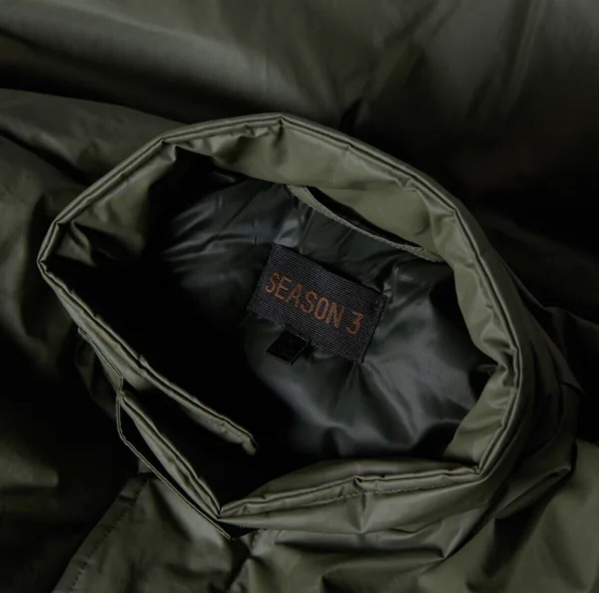 s-l1200.jpg s-l1200.jpg