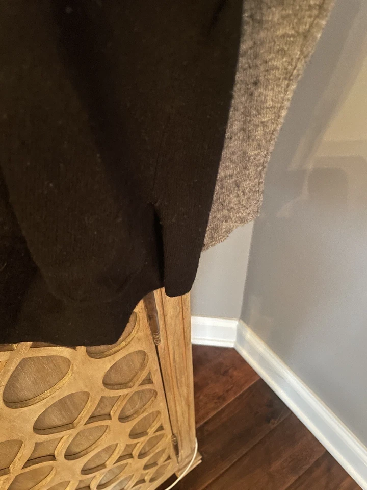 Vince - Suéter Pullover Para Mujer Cuello en V Mezcla de Cachemira Gris Negro - S -RN#106730 Foto 4 de 4