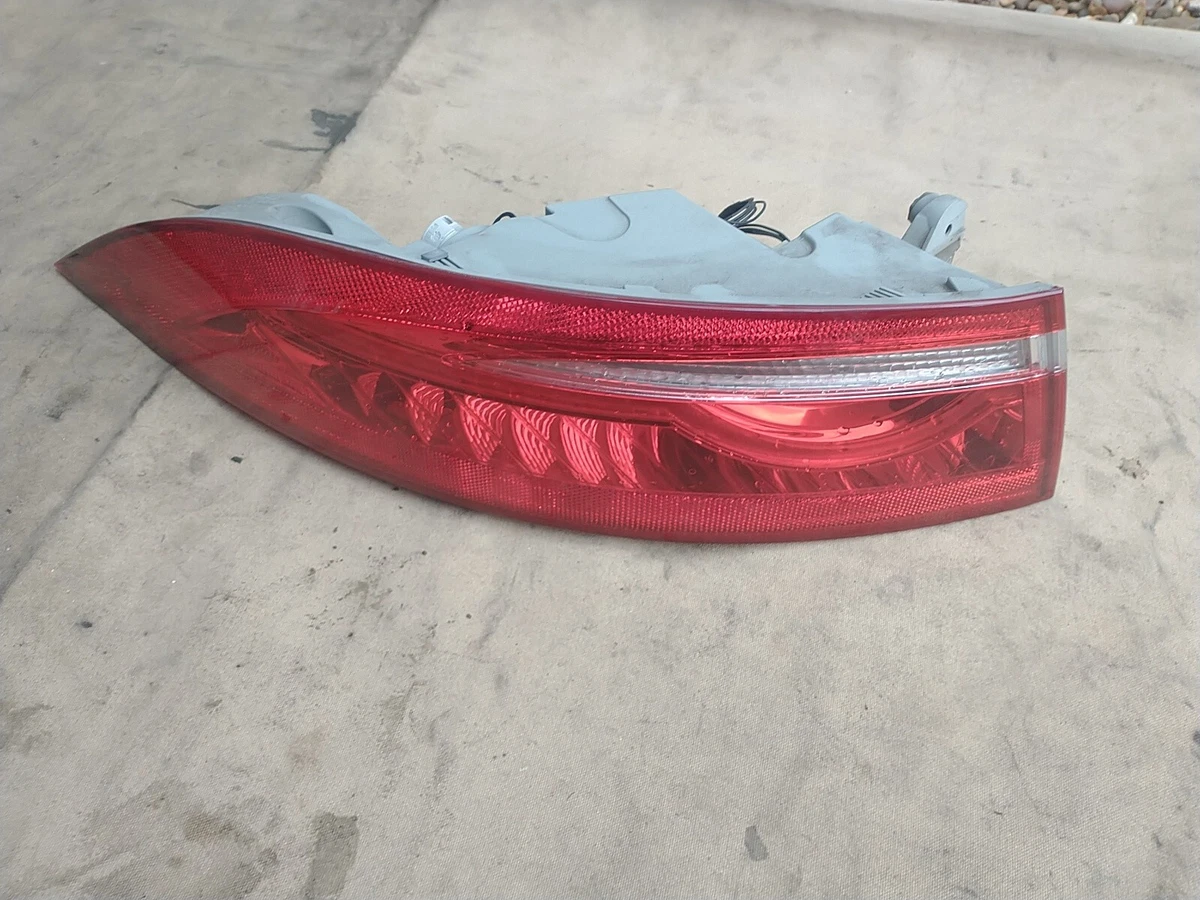 15 23 JAGUAR XF TAILLIGHT OUTER LEFT SIDE SALOON GX6313405AE X260