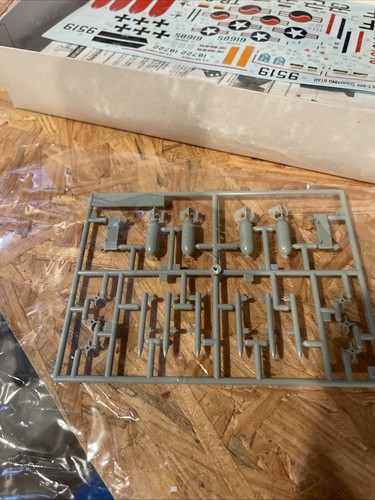 Academy T-33A Shooting Star Model Kit 2185 1/48 Opened Complete Kit US Seller - Picture 6 of 10