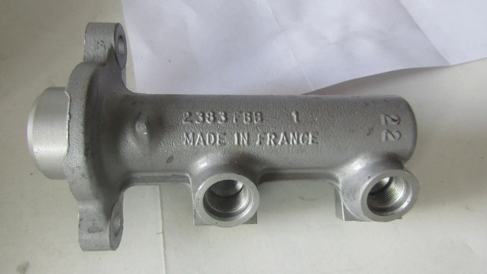 M39869 BRAKE MASTER CYLINDER fits 89 93 PONTIAC LEMANS MADE IN FRANCE - Image 3 of 4