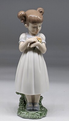 Lladro Figurine 8021 Flowers for Mommy | eBay