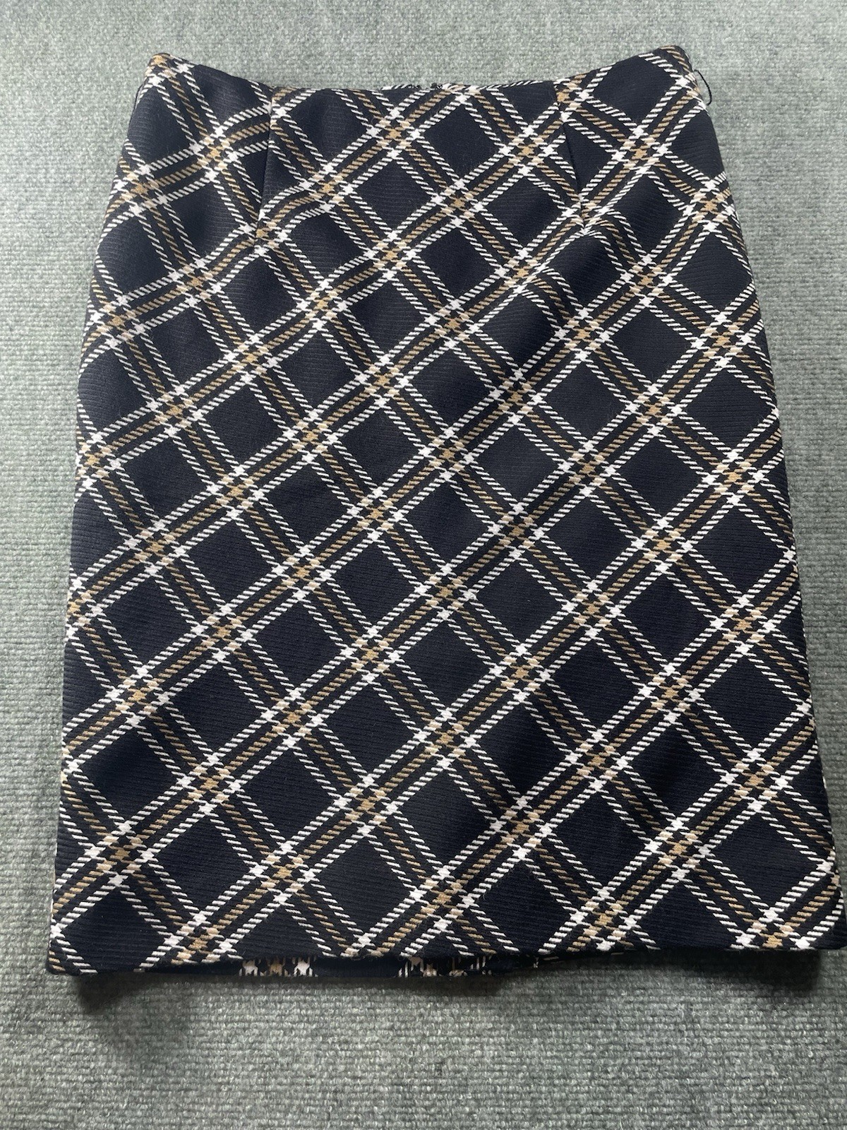Premise Pencil Skirt 6