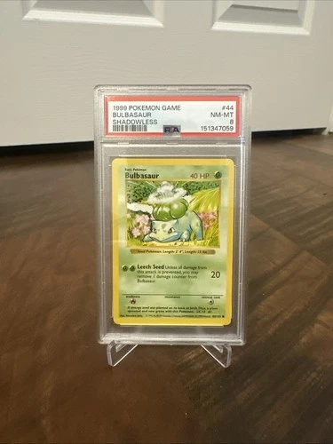 PSA 8 Bulbasaur 44/102 Base Set Shadowless Regular Pokémon TCG