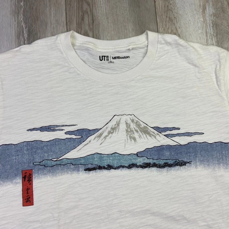 MFA Boston Uniqlo Ukiyo-e Mt. Fuji Shirt Mens 2XL White Museum Of Fine Art Men - Image 2 of 4