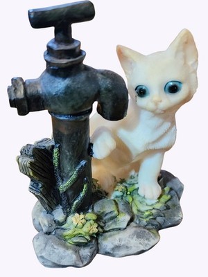 Cream Colored Cat Figurine With Water Pump Faucet Resin Decoration