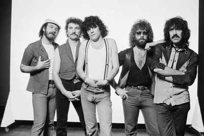 Bassist Pete Agnew guitarist Zal Cleminson singer Dan McCafferty d- Old Photo