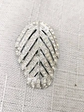 Vintage Leaf Scarf Clip Art Deco  Rhinestone Clip On Silver Tone Leaf 