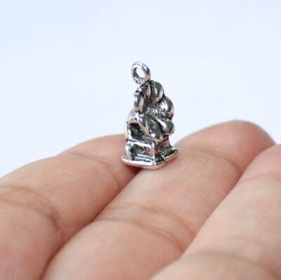 Gramophone Music Charms Antique Silver Tone Two-Sided 3D (10 charms/Lot) CH519