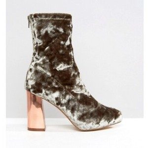 missguided grey boots