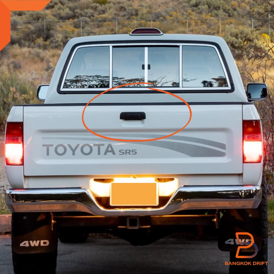 MANIJA DE PUERTA TRASERA NEGRA para camioneta Toyota 88-96 4Runner LN85 LN105 69090-89101-B Foto 3 de 4