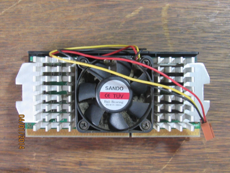 Disipador térmico Intel Pentium 3 SL35E RANURA 500/512/100 2.0V S1 98 Foto 4 de 4