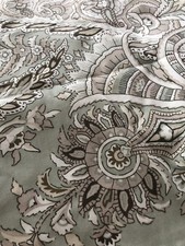 Pair Soft Sage Green Paisley LRL Ralph Lauren Suite King Pillow Shams EUC