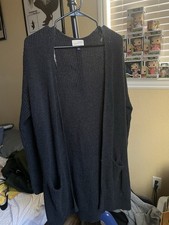 Universal Thread Goods Co Women  s Knitted Dark Gray Cardigan Size Small