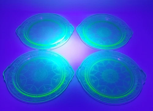 Anchor Hocking 4 Cameo Ballerina Cake Plates 10.5" Green Depression Glass Vtg