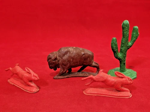 Vintage Marx/Auburn? Rubber Bison, Cactus and two Rabbit Toys