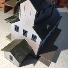 Ho Scale Building.  Assembled.  Farm Grain  /  Feed Store/  Mill Building.  Nice