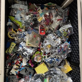 Bulk LEGO LOT 5 pound box Bricks, parts, Pieces, Tires accessories by the pound