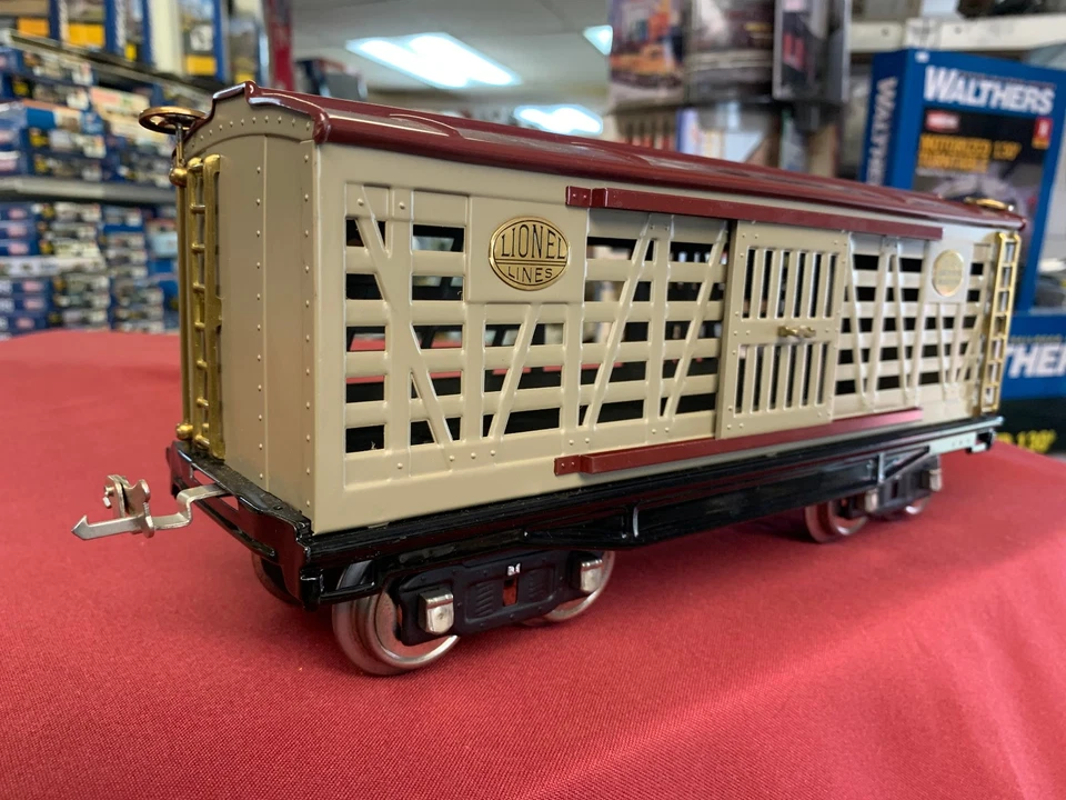 MTH STANDARD GAUGE #213 OLIVE GREEN & MAROON STOCK CAR MINTY LIONEL - Image 3 of 4