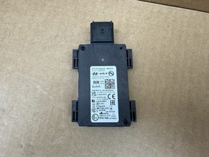 2024 - 2025 KIA SORENTO REAR RIGHT SIDE BLIND SPOT RADAR SENSOR MODULE OEM