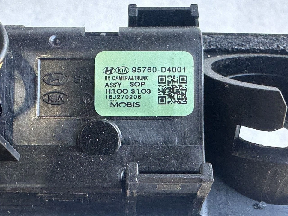 KIA OPTIMA 2016 2017 2018 2019 2020 manija de maletero con cámara 95760-D4001 Foto 3 de 3