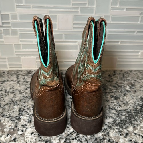 Justin Gypsy Round Toe Short Western Boots - 8 B - Picture 4 of 10