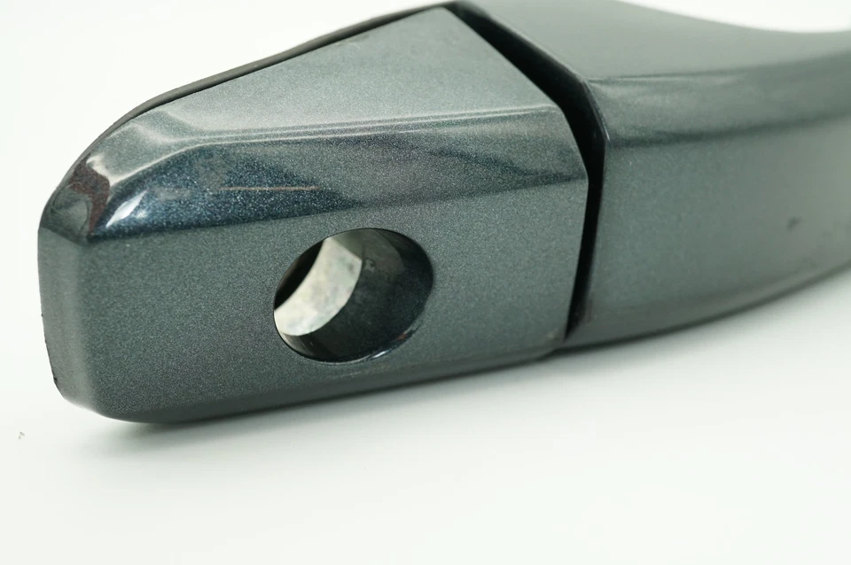 🔅2014-2020 CHEVROLET SUBURBAN OEM. HANDLE OUTSIDE REAR OR FRONT, RIGHT OR LEFT - Image 4 of 4