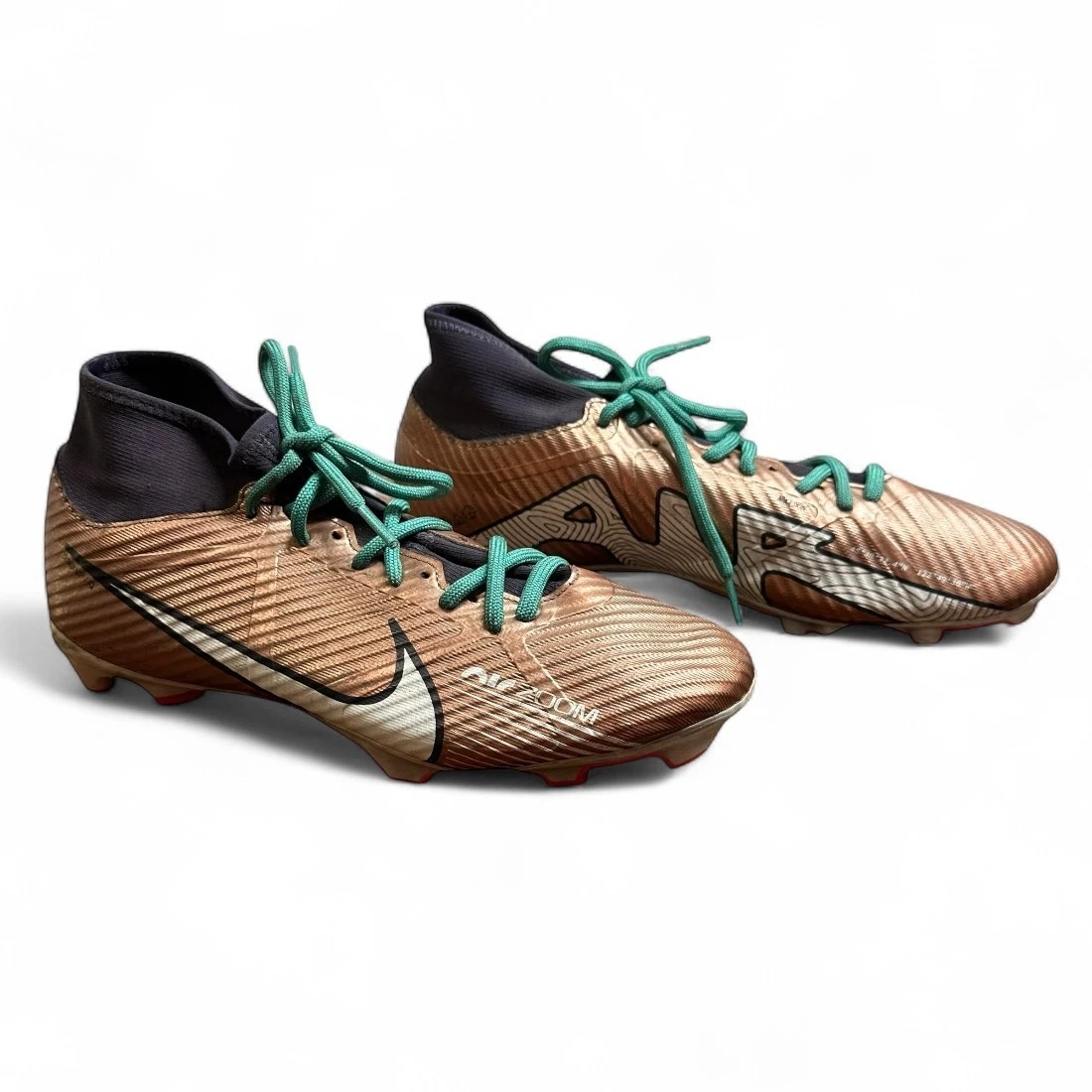 Preços baixos em Nike Zoom Mercurial Superfly 9 Academy MG