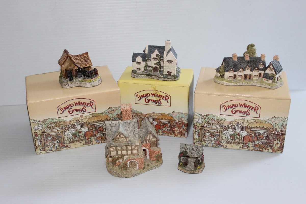 Lot of 5 David Winter Cottages and 3 boxes | eBay