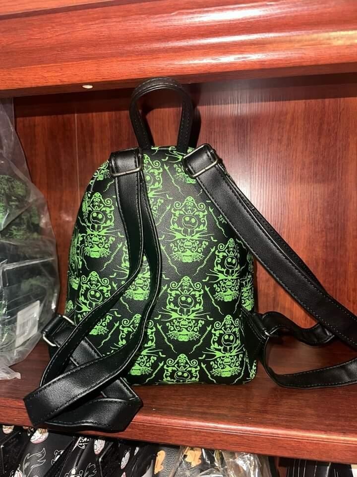 Loungefly Nightmare Before Christmas Mini Backpack Halloween  display picture 3